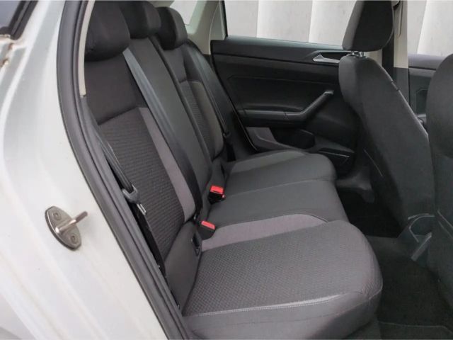 Volkswagen Polo VI 1.0*LED SHZ digCockp PDCv+h AppCon Klima