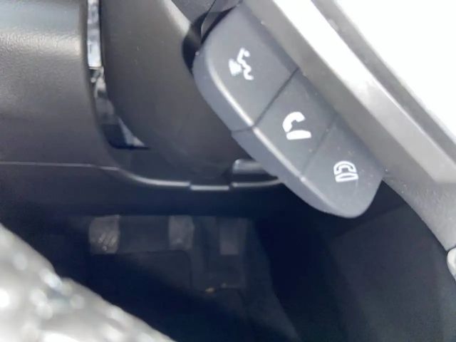 Suzuki S-Cross S-CROSS Shine 1,4 129PS Allraad 6G Schalter