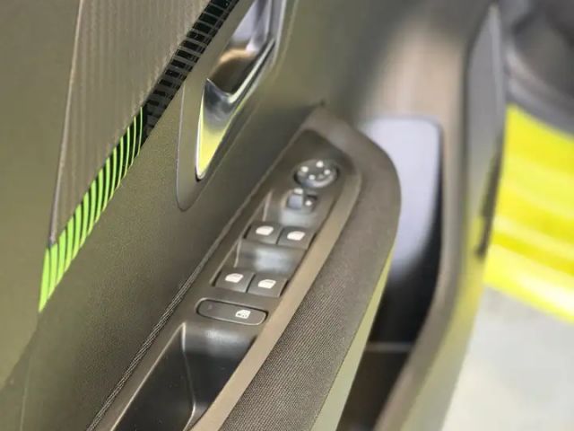 Peugeot 208 Active Pack