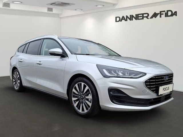 Ford Focus Titanium Wagon