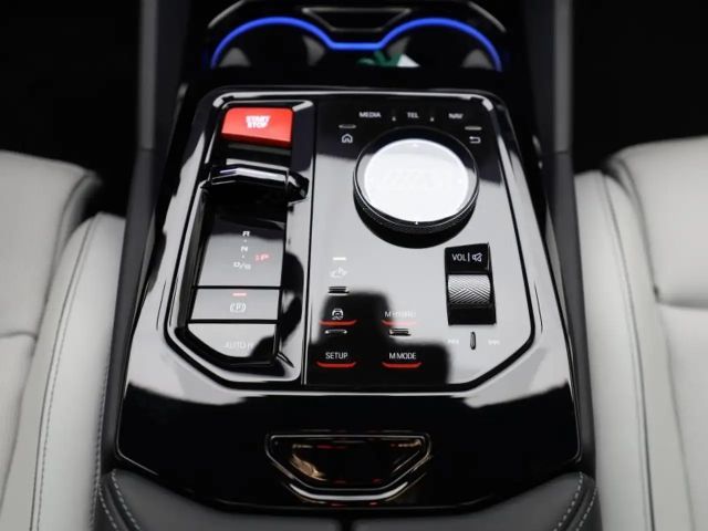 BMW M5 Drive pro Sedan