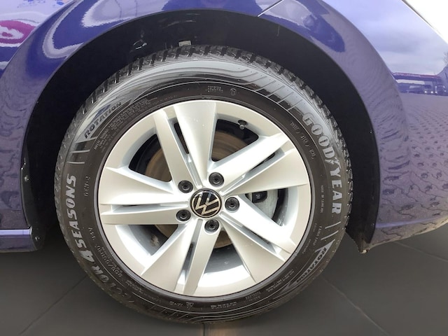 Volkswagen Golf 1.5 TSI DSG Life Variant