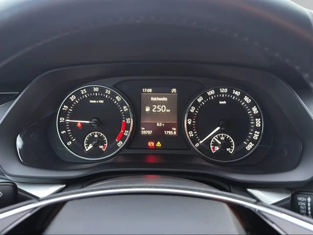 Skoda Octavia Ambition