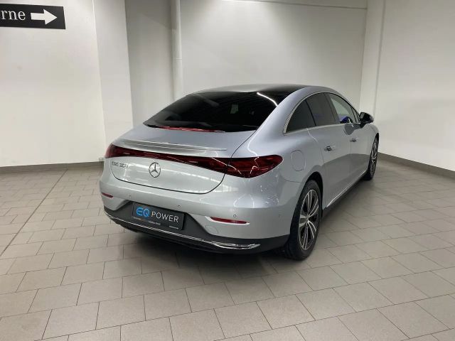 Mercedes-Benz EQE 300 Electric Art Sedan