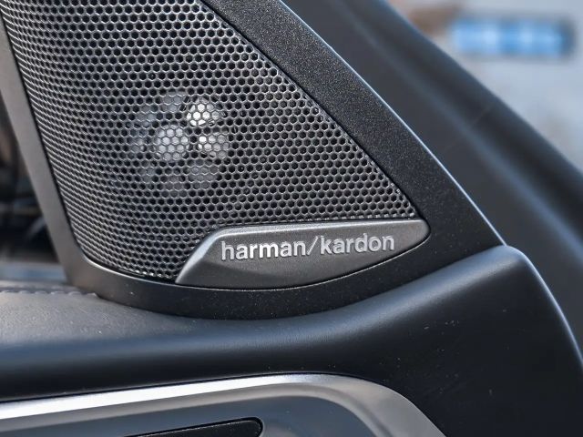 BMW M4 Cabrio Competition M-Sport xDrive