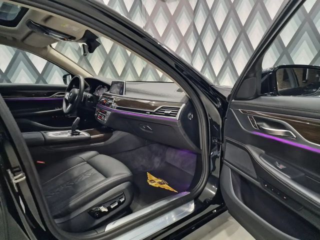 BMW 745 Sedan xDrive