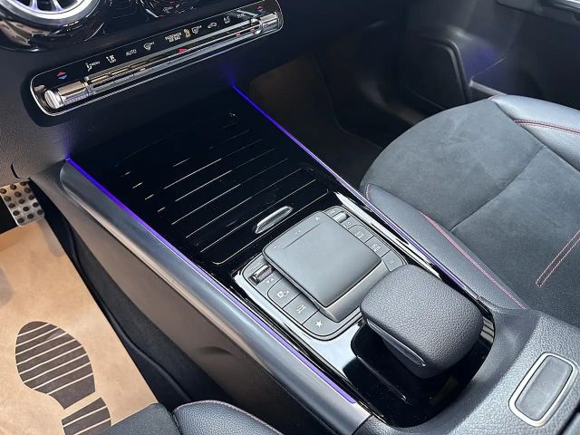 Mercedes-Benz GLA 220 AMG Line GLA 220 d