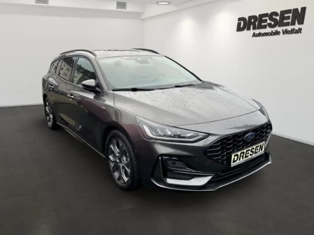 Ford Focus ST Line Wagon