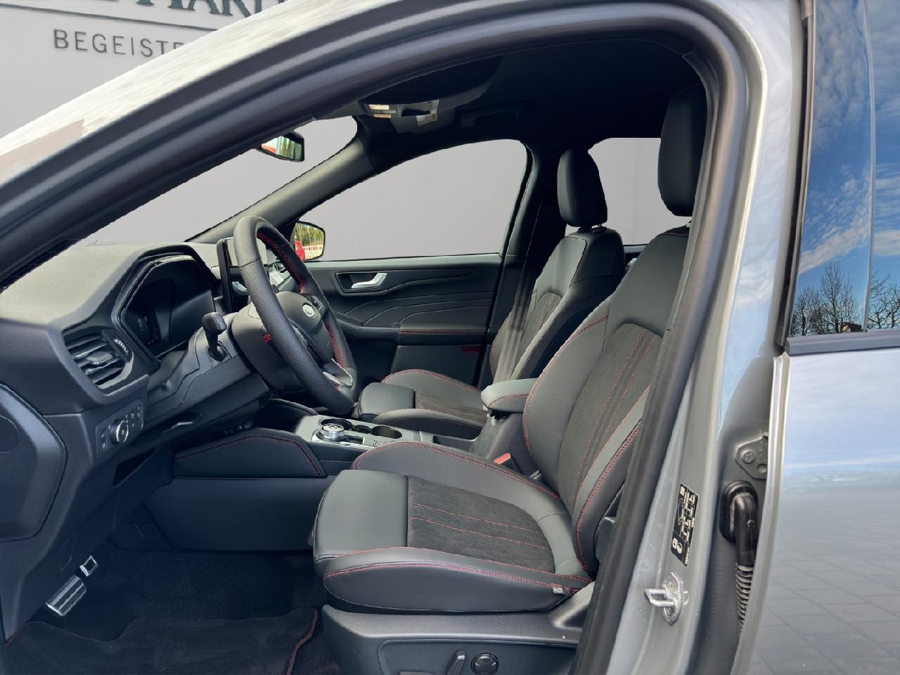 Ford Kuga Hybrid Plug in Hybrid ST Line X