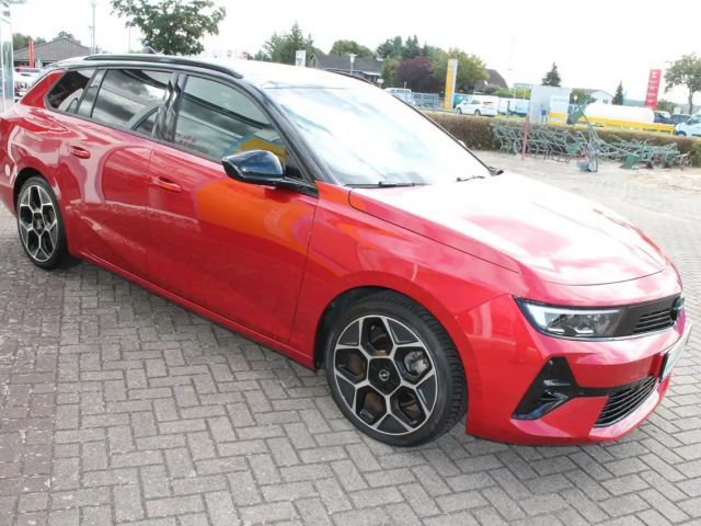 Opel Astra Sports Tourer Turbo Ultimate