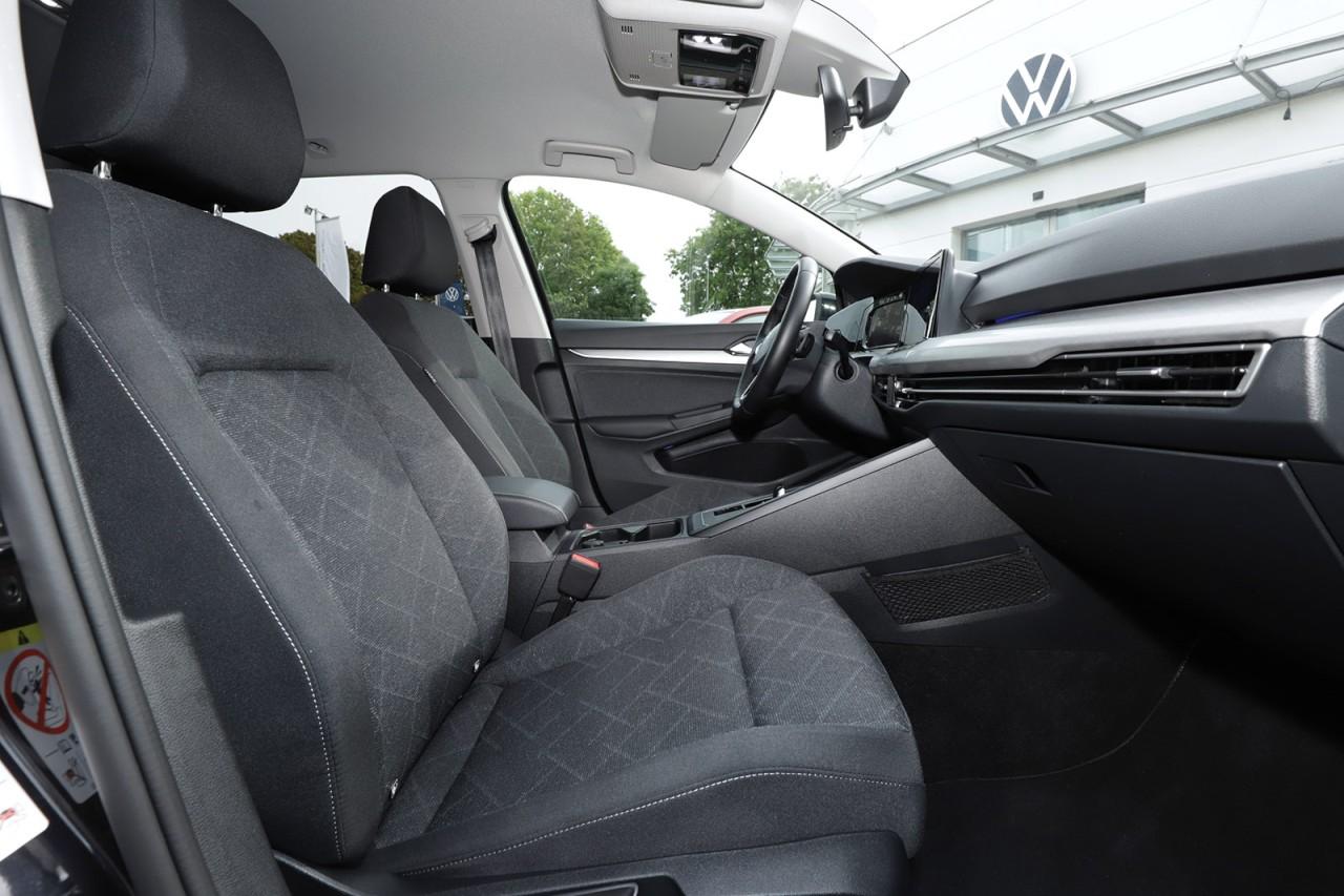 Volkswagen Golf 2.0 TDI DSG Golf VIII Life Variant