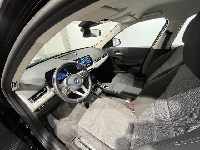 BMW iX1 xDrive30