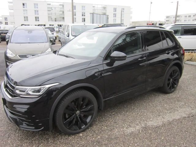 Volkswagen Tiguan R-Line Style eHybrid