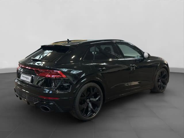Audi RS Q8 Quattro