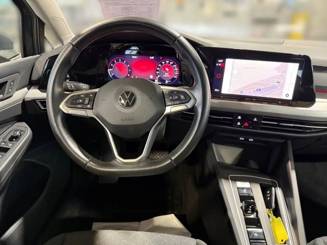 Volkswagen Golf DSG Life