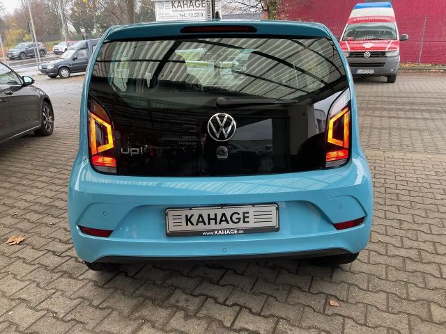 Volkswagen up! Move Move up!