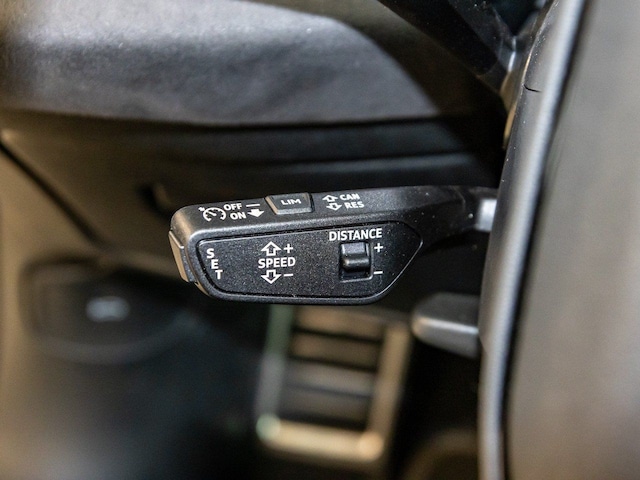 Audi A6 Avant Quattro S-Tronic