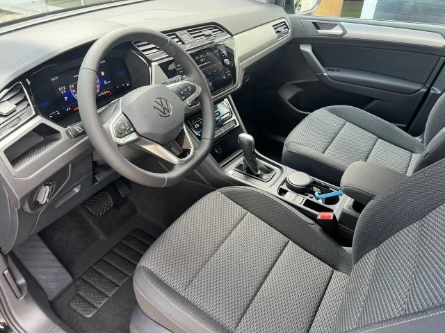 Volkswagen Touran DSG Life