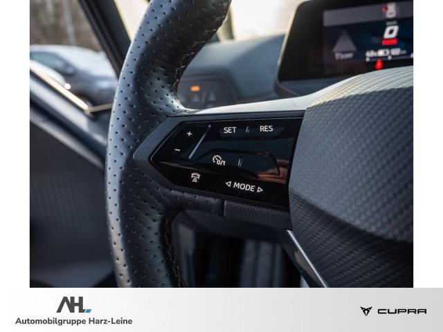 Cupra Born ALU 19''+DCC+PANO+360° KAMERA+AR HUD+KEYLESS+BEATS AUDIO+TECH M+KLIMA+NAVI