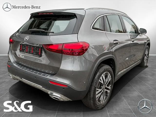 Mercedes-Benz GLA 180 Progressive