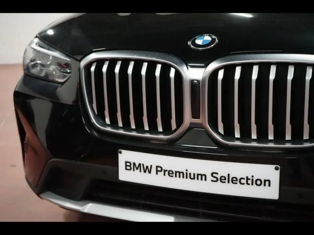 BMW X3 FACELIFT - LEDER - AUTOMAAT -