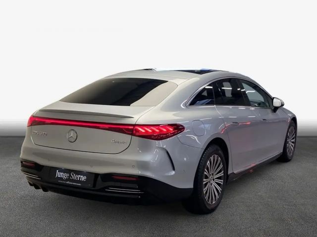 Mercedes-Benz EQS Sedan