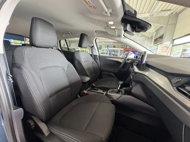 Ford Focus Titanium Wagon