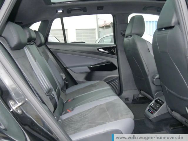 Volkswagen ID.4 IQ.Drive Performance Pro