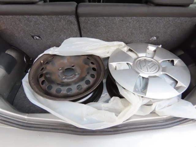 Volkswagen up! 1.0 Basis 1.Hd*HU02/27*SHZ*Klima*Start-Stop