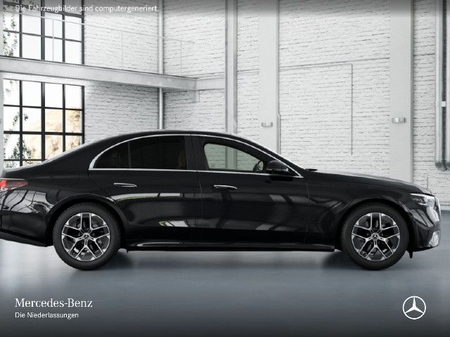 Mercedes-Benz E 200 Sedan