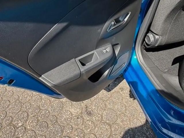 Opel Corsa F YES 101PS