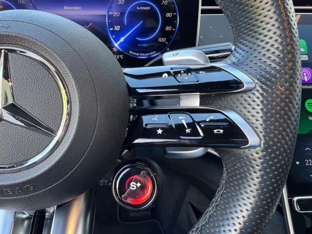 Mercedes-Benz EQE 43 4MATIC AMG Line Sedan