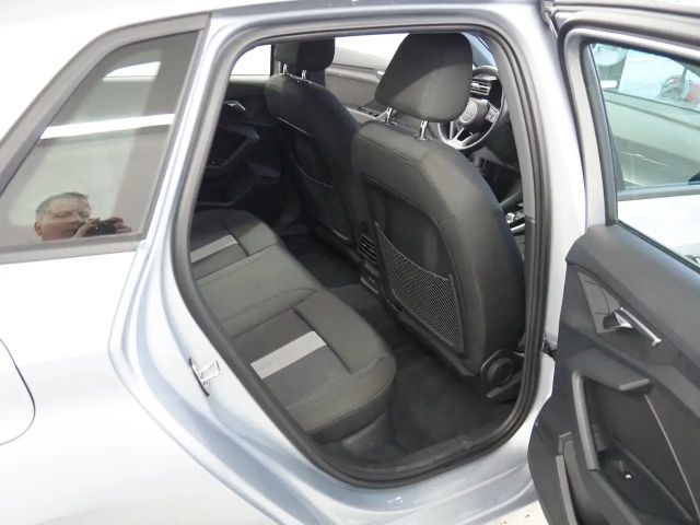 Audi A3 30 TDI Sedan