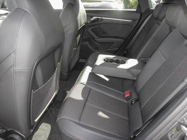 Audi S3 S-Tronic Sedan Sportback