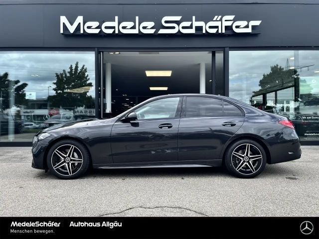 Mercedes-Benz C 200 AMG Line Sedan