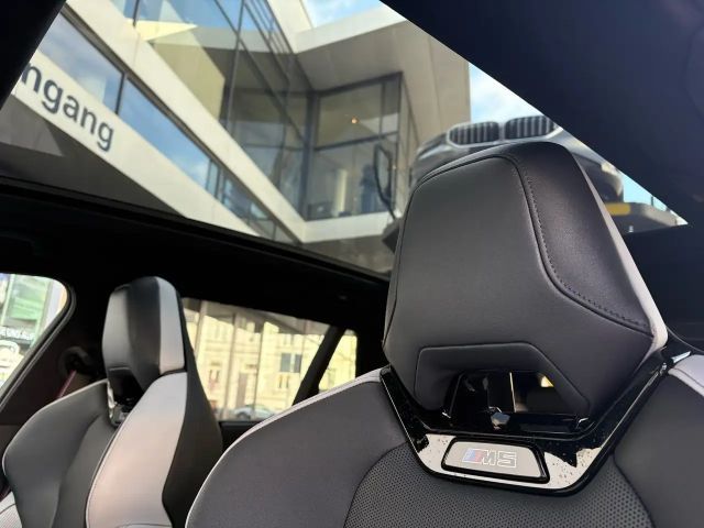 BMW M5 Touring Akrapovic KW V4 M-Performance