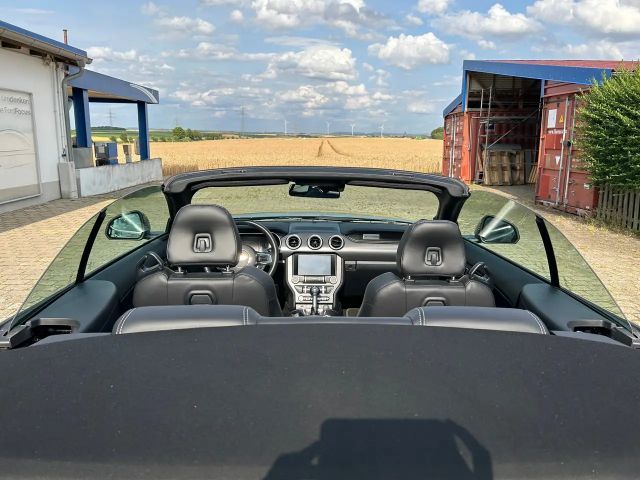 Ford Mustang Convertible GT 5.0 V8