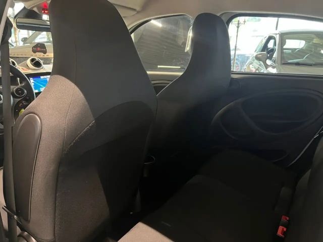 Smart EQ forfour 5tg. EQ 17,6kWh -Top Ausstattung