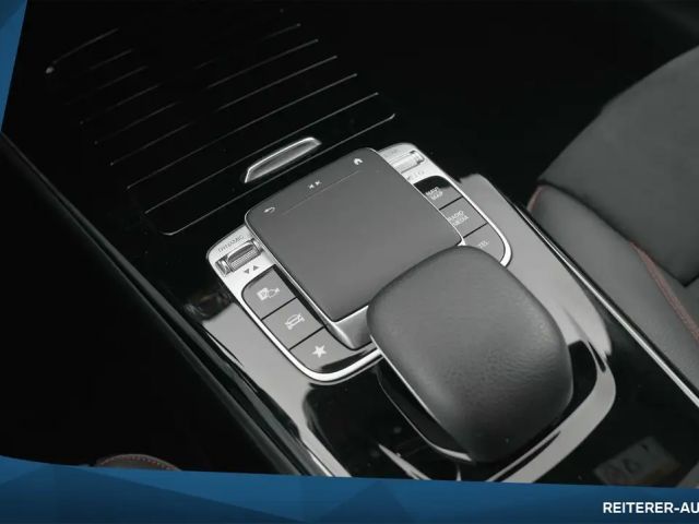 Mercedes-Benz CLA 200 Shooting Brake