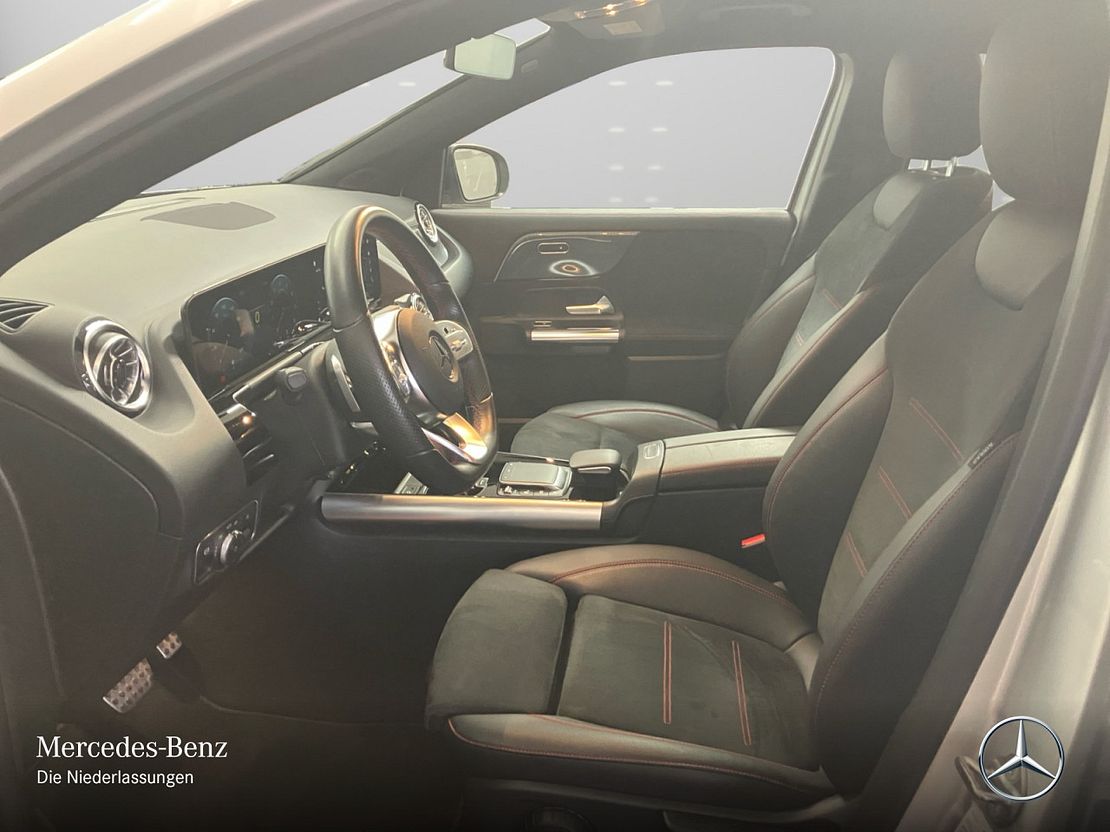 Mercedes-Benz GLA 250 4MATIC AMG Line