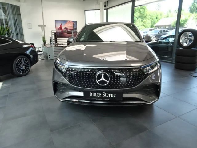 Mercedes-Benz EQA 350 4MATIC AMG Line