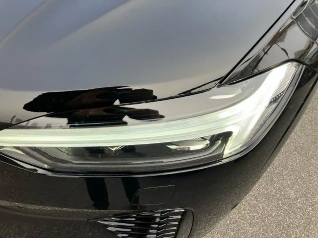 Volvo XC60 AWD Dark Plus T6