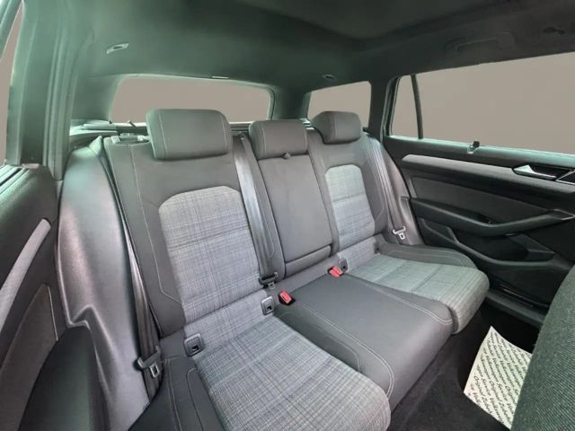 Volkswagen Passat 2.0 TDI DSG Variant