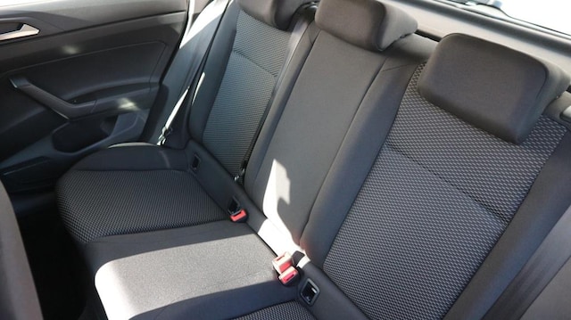 Volkswagen Polo Polo 1.0     Polo BT059 MPIM5F