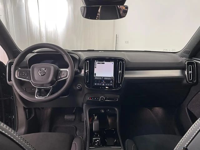 Volvo XC40 Dark Ultra