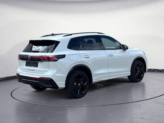 Volkswagen Tiguan 4Motion DSG R-Line
