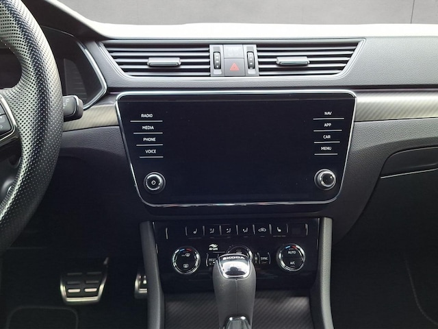 Skoda Superb 4x4 Combi Sportline