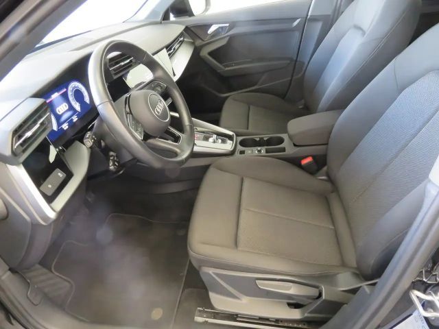 Audi A3 40 TFSI Hybride Sedan