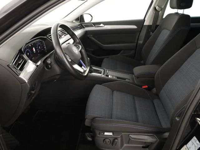 Volkswagen Passat GTE Variant