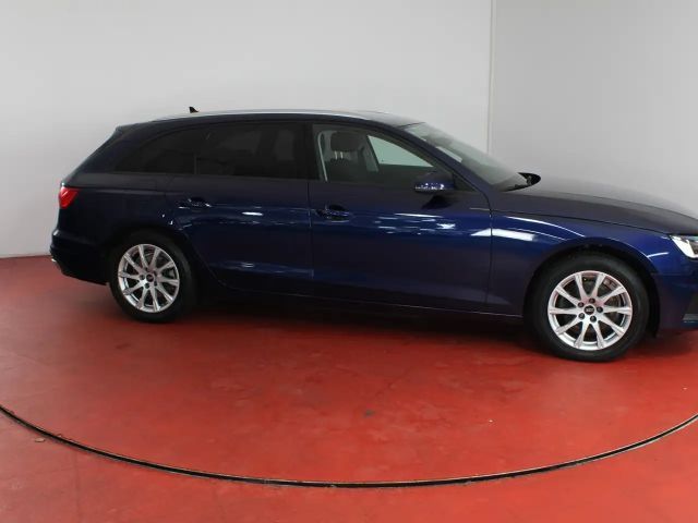 Audi A4 35 TDI Avant S-Tronic